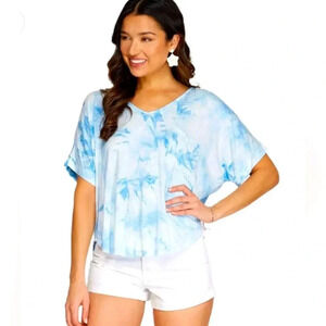 NWT She + Sky Drop Shoulder V Neck Tie Dye Knit Top Blue Short Sleeve (S, M, L)
